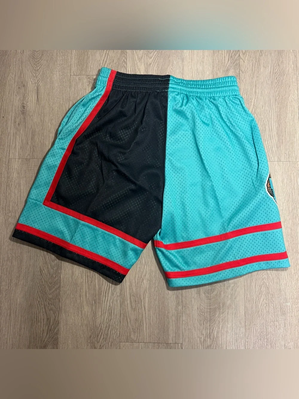 Mitchell & Ness Men’s Black/Turquoise Grizzlies Hardwood Classics Shorts M-3Xl
